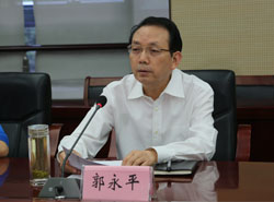 郭永平在省纪委中心组重温《党委会的工作方法》时强调用科学思想和工作方法把每项工作抓紧抓实